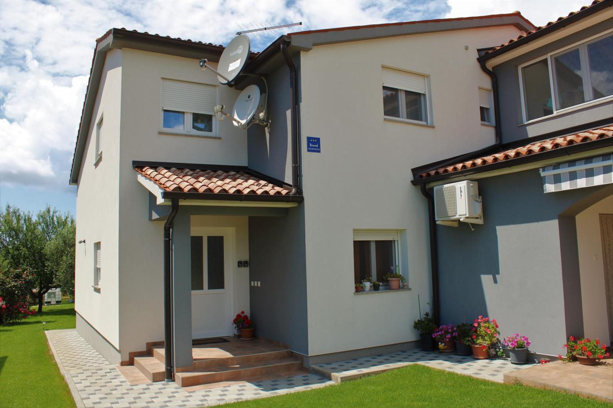 Apartments Nelle Pula Exteriér fotografie