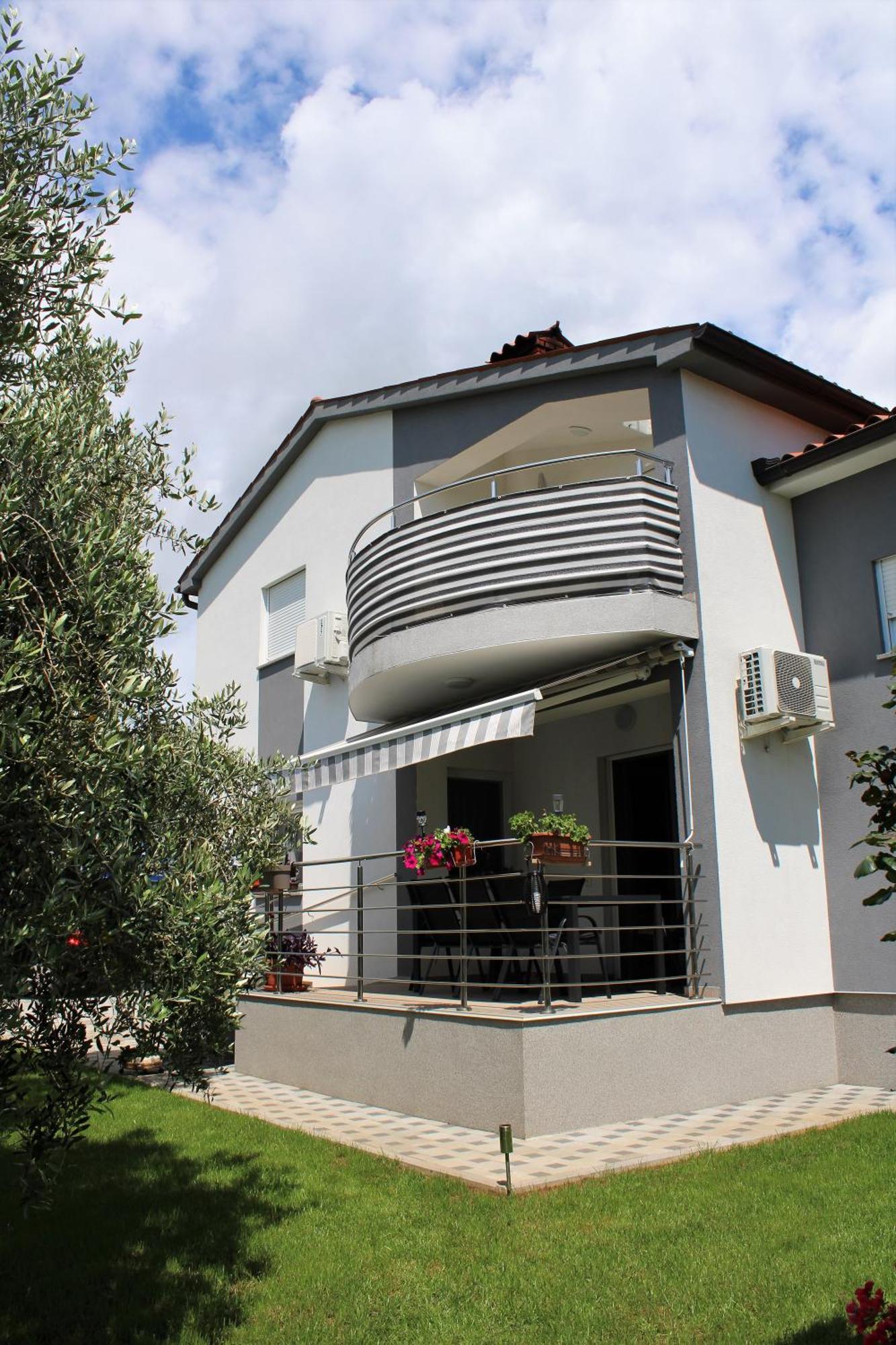 Apartments Nelle Pula Exteriér fotografie